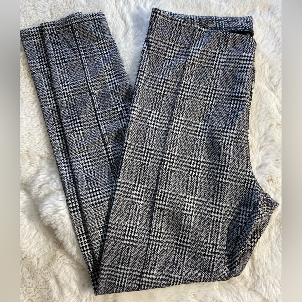 Stretchy legging pants